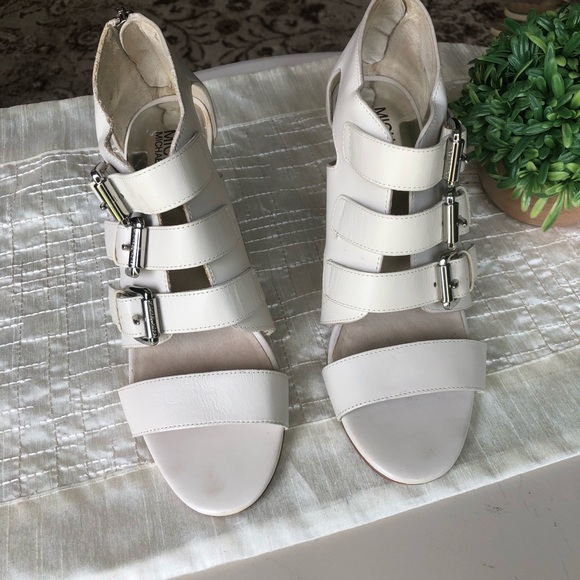 Michael Kors leather buckle heels. Sz 7 1/2 - Picture 2 of 10
